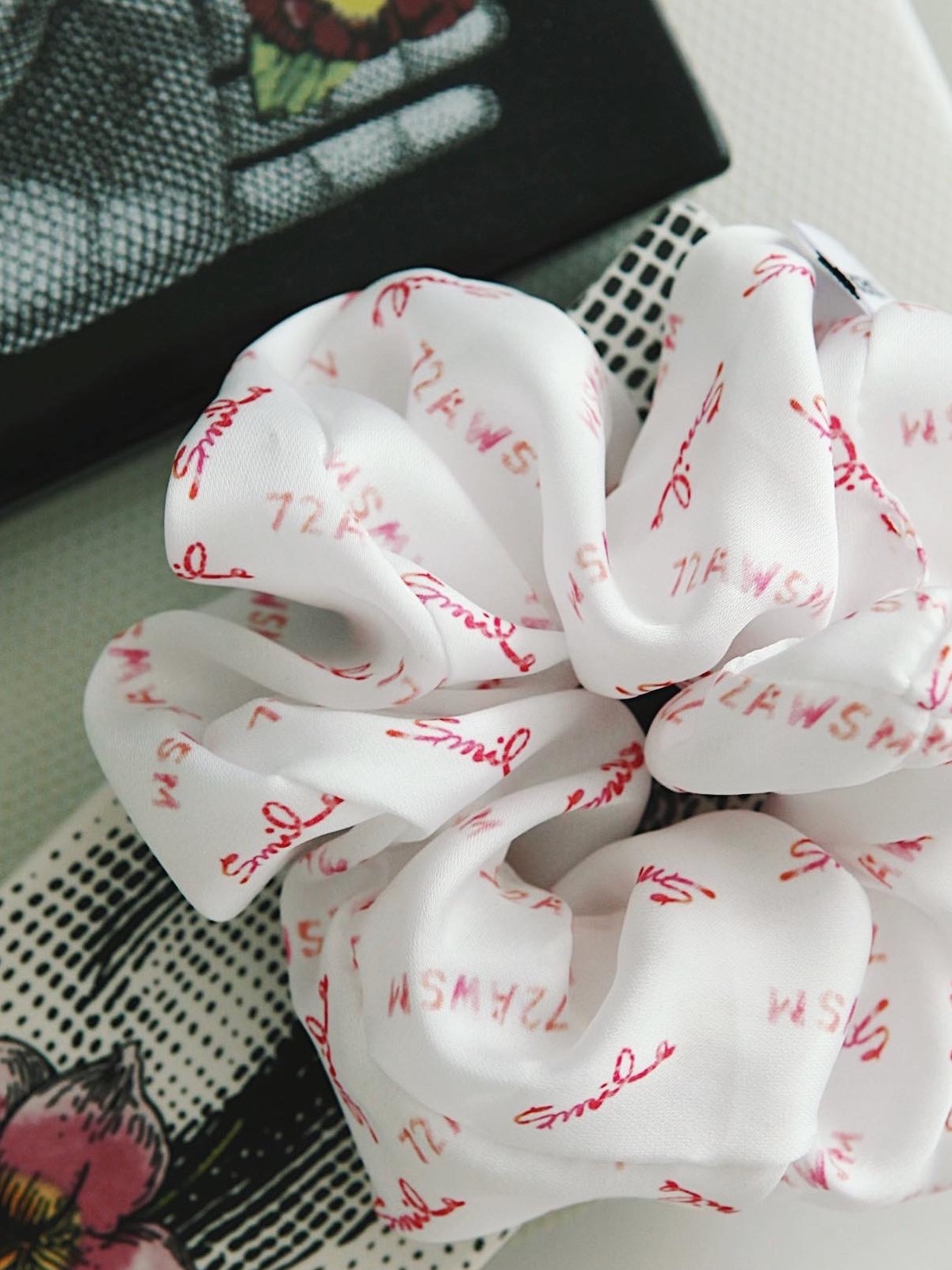 72awesome Scrunchie